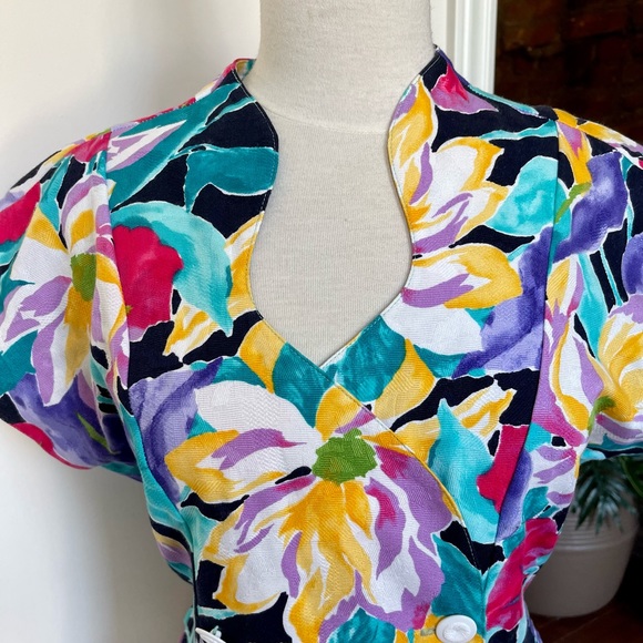 Vintage Floral Linen Cotton Summer Dress - Picture 2 of 6